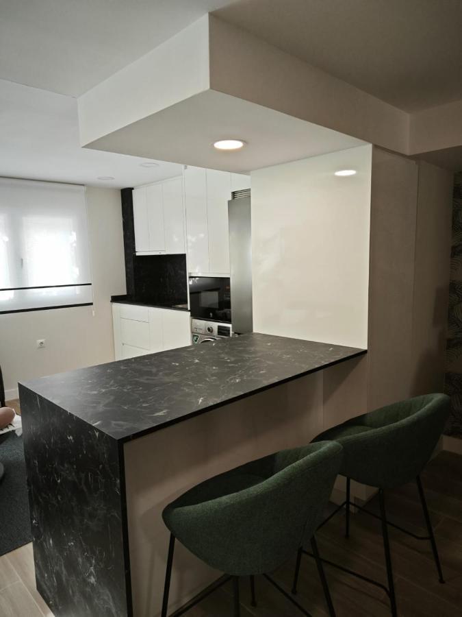 Studio Sevilla Suites Malaga Zewnętrze zdjęcie