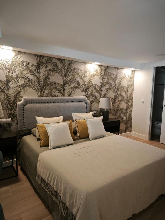 Studio Sevilla Suites Malaga Zewnętrze zdjęcie